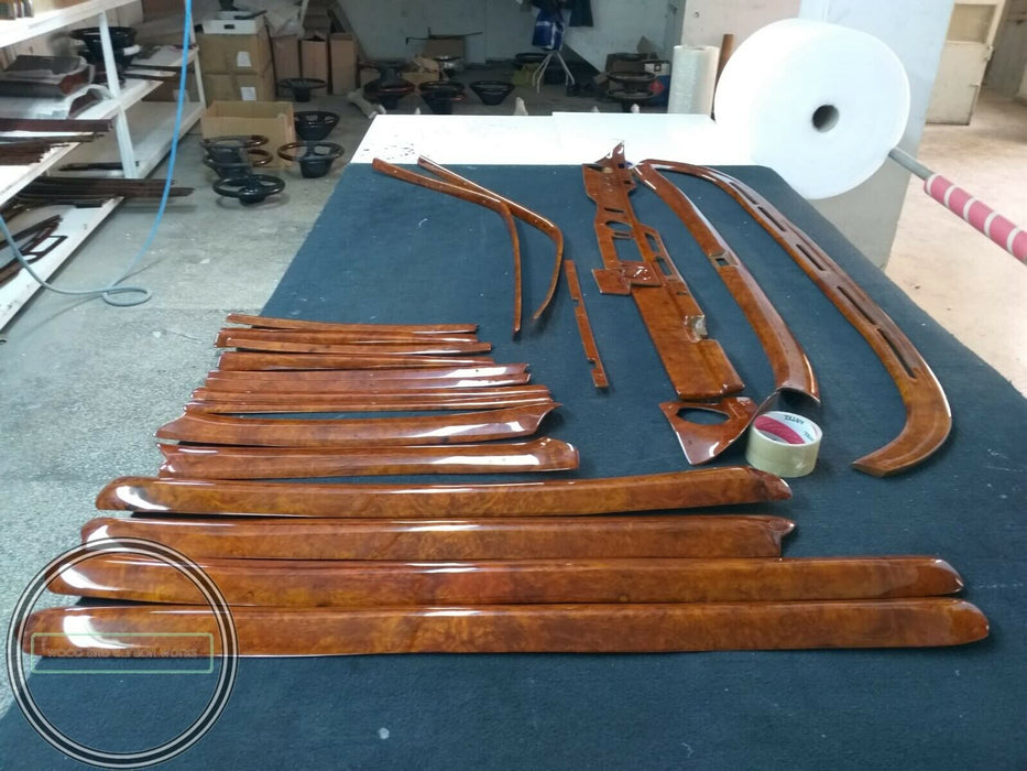 Mercedes Wood Trim Set for w108 interior W109 LIGHT BURLED 250S 300SEL 280SE