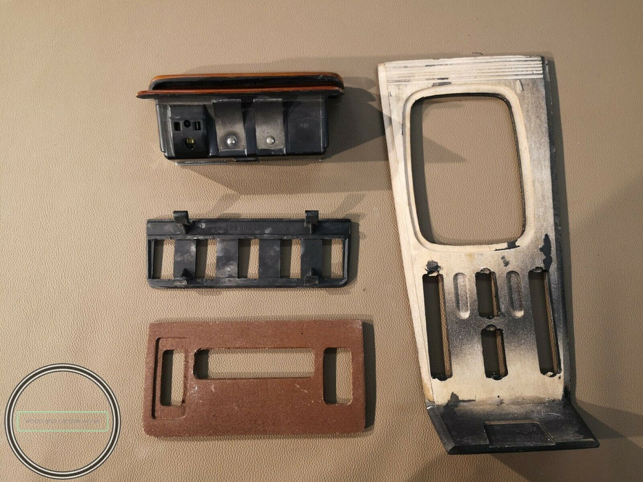 Mercedes Benz Wood Trim Basic set for W123  Zebrano