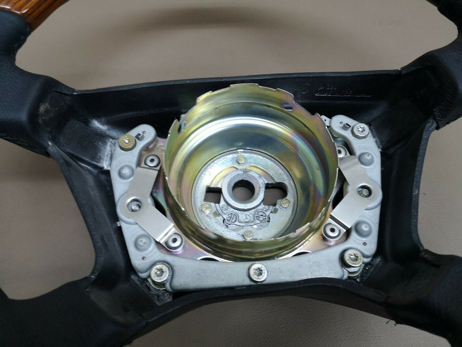 Mercedes W124 wood w140 w202 w208 w210 Wood Steering Wheel Zebrano E500