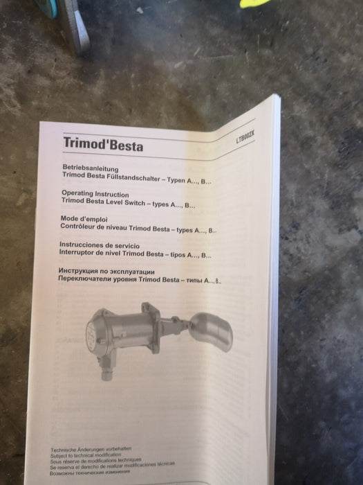 TRIMOD Besta Type A01090 float Level Switch New in Box