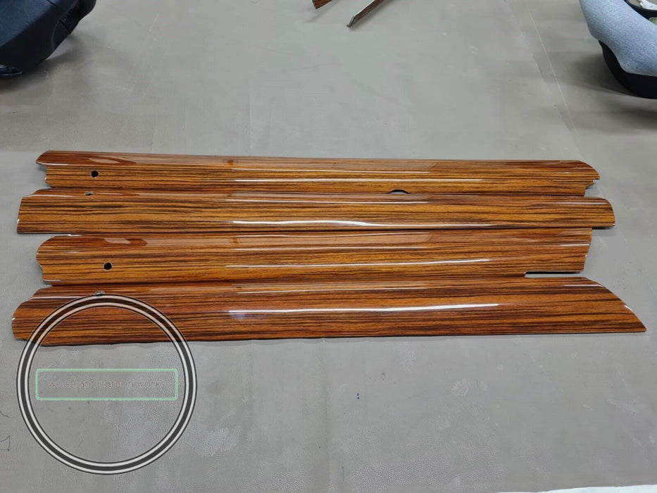 Mercedes Holzleisten für W123 Zebrano W123 Holzleisten für 4-Türer...